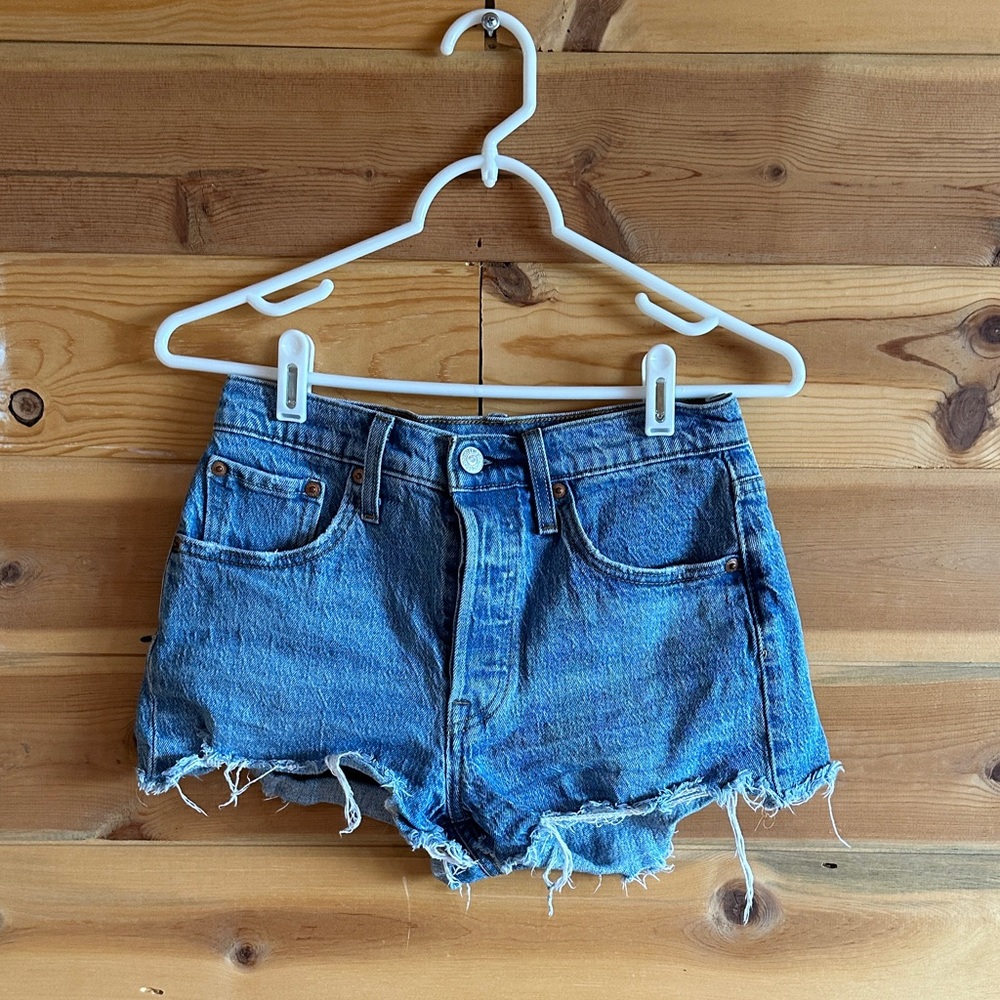 Levi cutoff shorts
